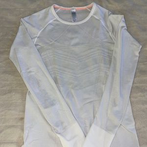 Ivivva long sleeve tee